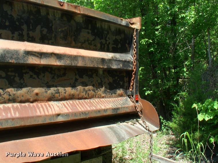 image for item L3066 1999 Western Star 4964EX dump truck