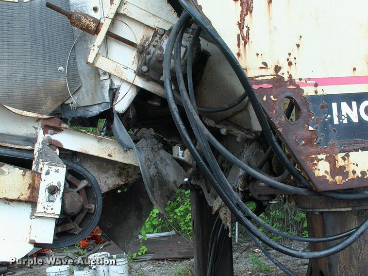 image for item L3067 Ingersoll Rand Procut 2200 asphalt milling machine