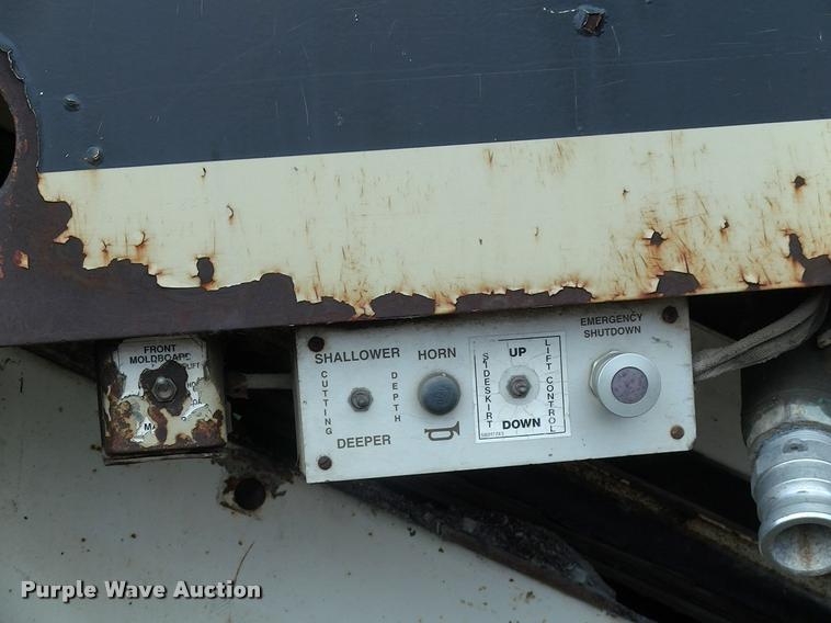 image for item L3067 Ingersoll Rand Procut 2200 asphalt milling machine