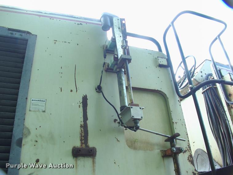 image for item L3067 Ingersoll Rand Procut 2200 asphalt milling machine