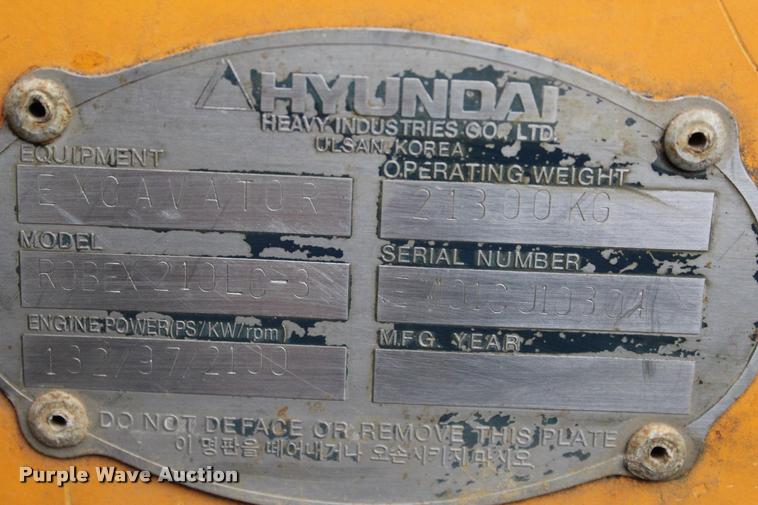 image for item L3070 1998 Hyundai R210LC-3 excavator