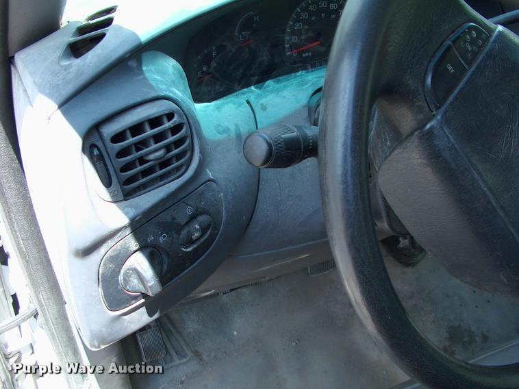 image for item L3071 2000 Ford F150 SuperCab pickup truck