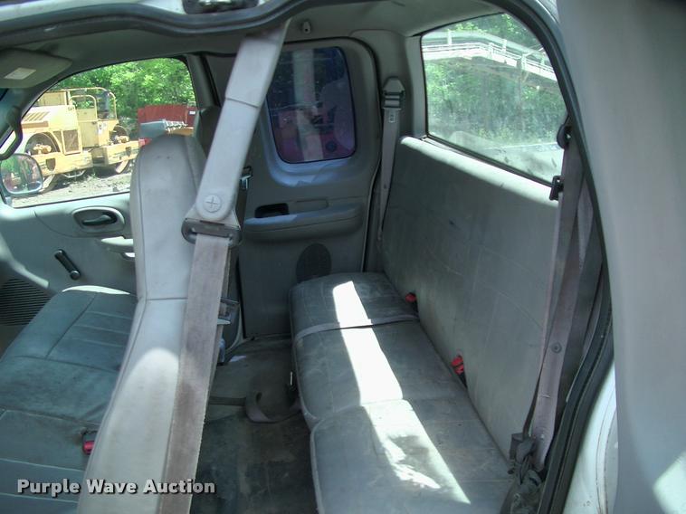 image for item L3071 2000 Ford F150 SuperCab pickup truck