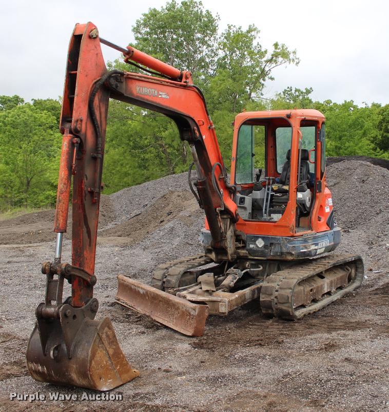image for item L3074 2005 Kubota RX161-3SS compact excavator