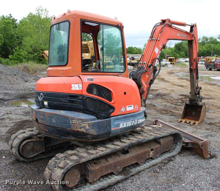 image for item L3074 2005 Kubota RX161-3SS compact excavator