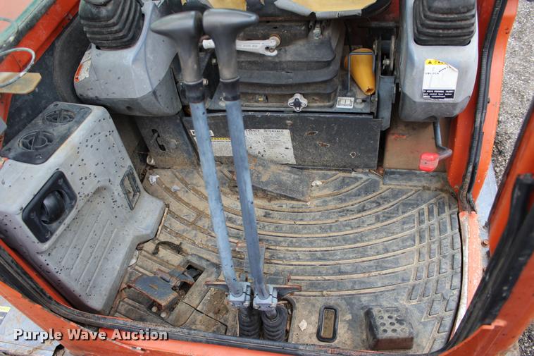 image for item L3074 2005 Kubota RX161-3SS compact excavator