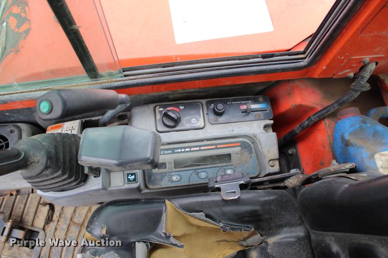 image for item L3074 2005 Kubota RX161-3SS compact excavator