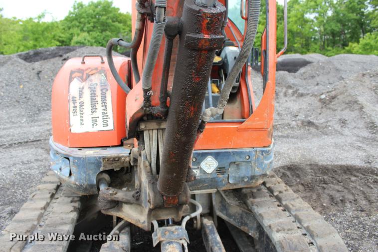 image for item L3074 2005 Kubota RX161-3SS compact excavator