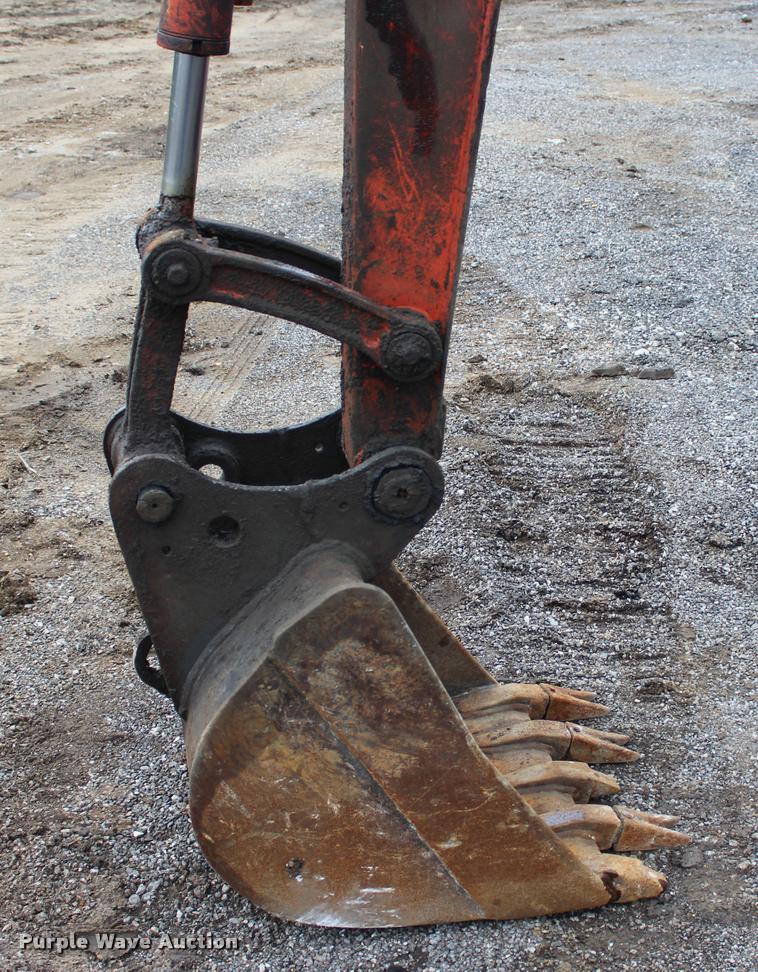 image for item L3074 2005 Kubota RX161-3SS compact excavator