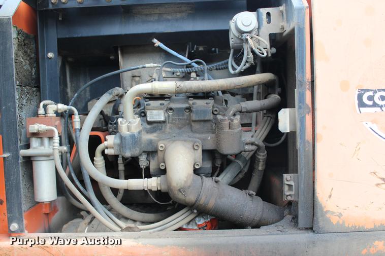 image for item L3075 2000 Hitachi EX200LC-5 excavator