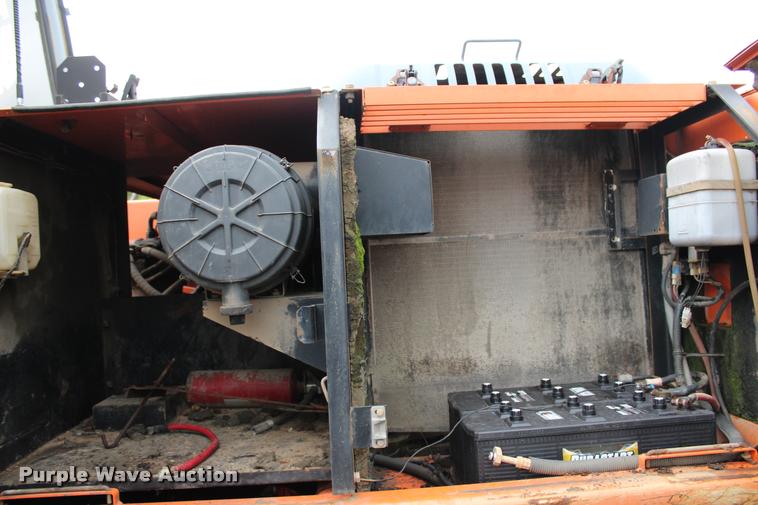 image for item L3075 2000 Hitachi EX200LC-5 excavator