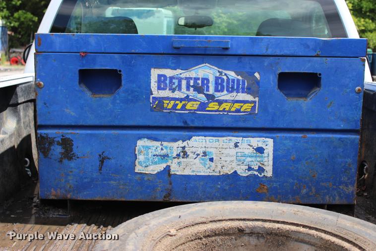 image for item L3078 2009 GMC Sierra 1500 pickup truck