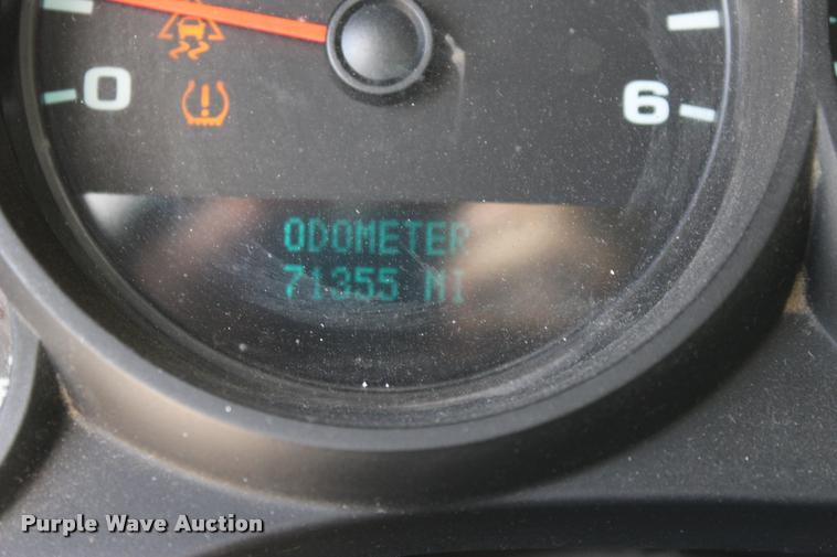 image for item L3081 2011 GMC Sierra 1500 pickup truck