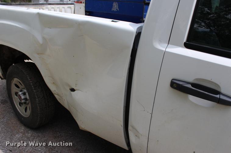 image for item L3081 2011 GMC Sierra 1500 pickup truck