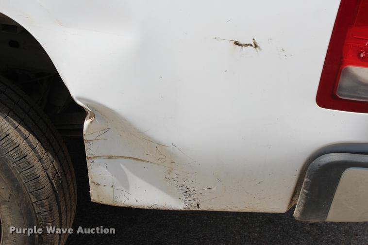 image for item L3081 2011 GMC Sierra 1500 pickup truck