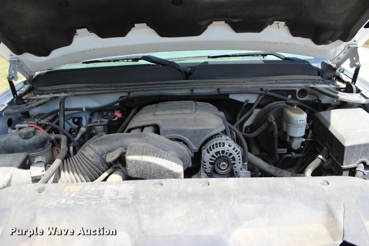 image for item L3081 2011 GMC Sierra 1500 pickup truck