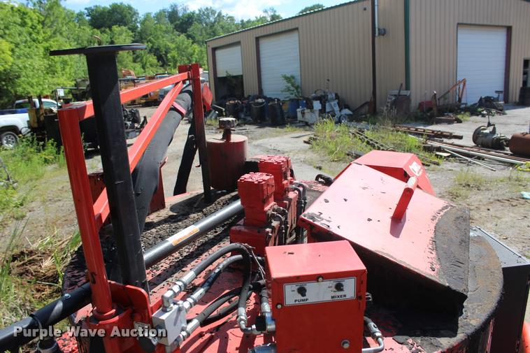 image for item L3083 2011 Crafco SS250D crack sealer