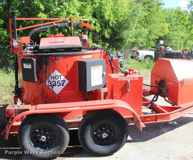 image for item L3083 2011 Crafco SS250D crack sealer