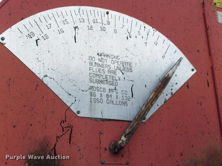 image for item L3085 1996 Ford F800 Super Duty oil distributor truck