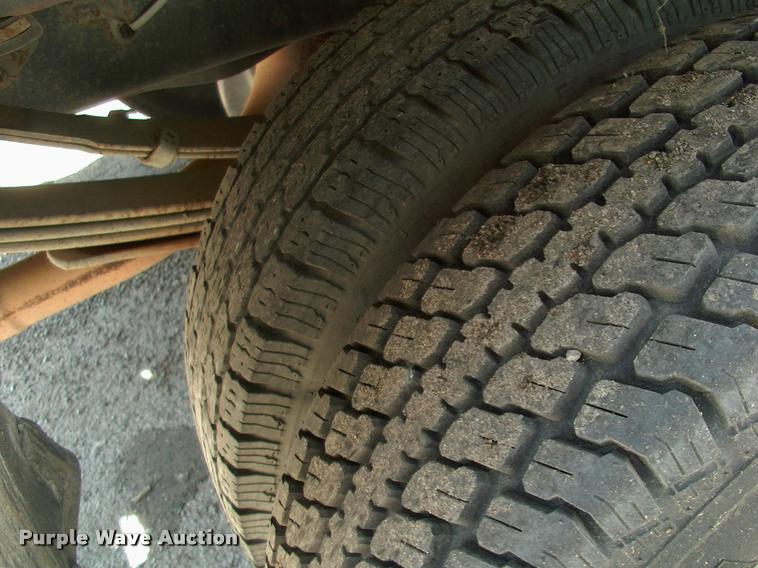 image for item L3086 1996 Dodge Ram 3500 pickup truck