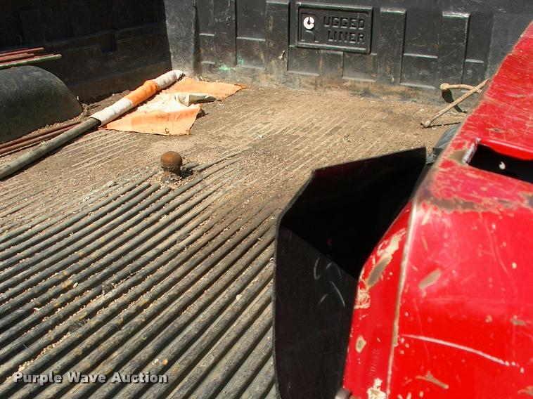 image for item L3086 1996 Dodge Ram 3500 pickup truck