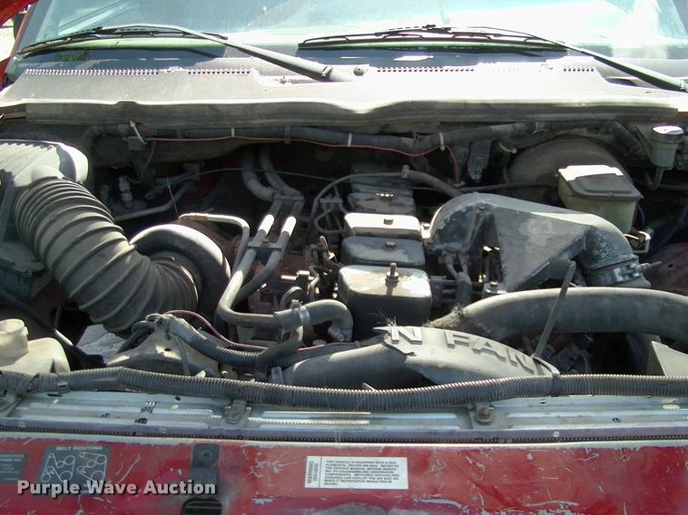 image for item L3086 1996 Dodge Ram 3500 pickup truck