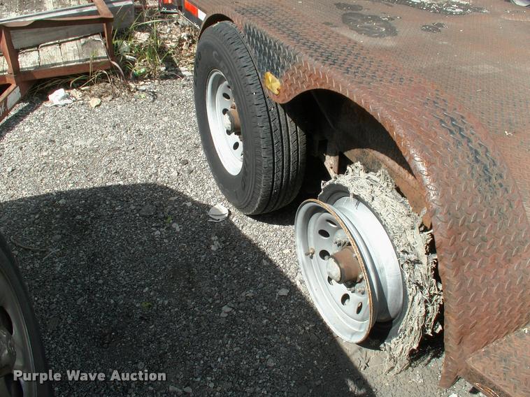 image for item L3087 2001 Cats flatbed trailer