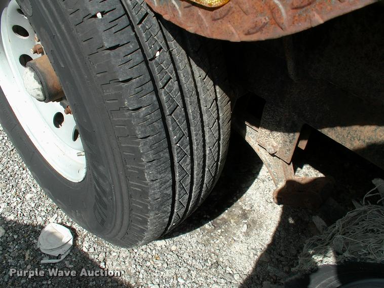 image for item L3087 2001 Cats flatbed trailer