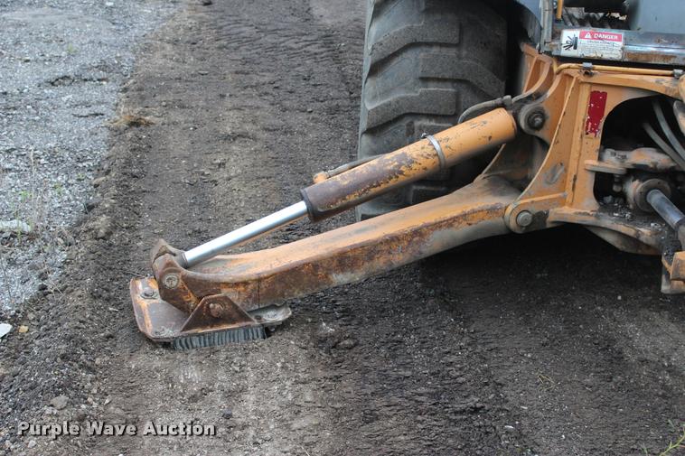 image for item L3093 2000 Case 580L backhoe