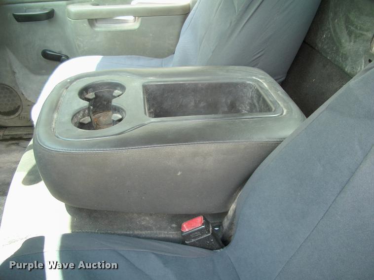 image for item L3095 2011 GMC Sierra 1500 pickup truck