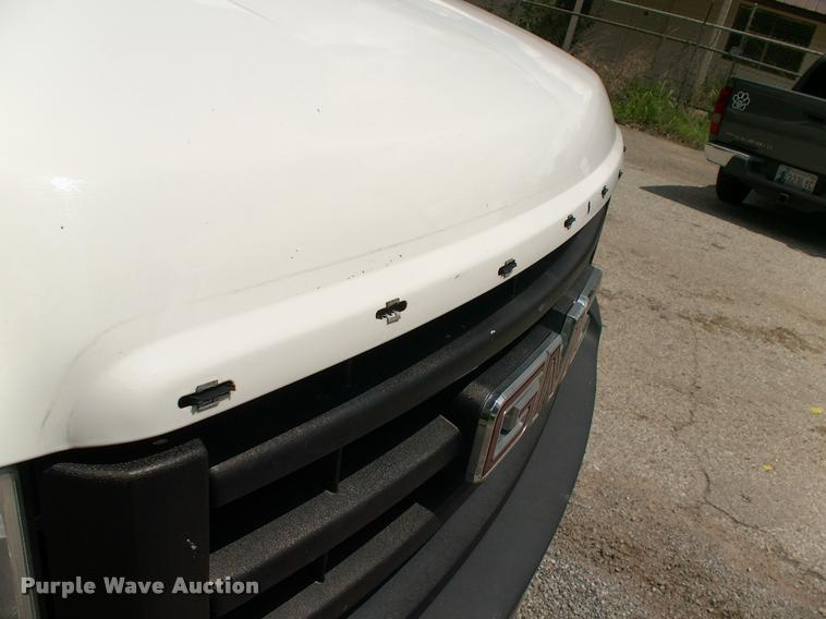 image for item L3095 2011 GMC Sierra 1500 pickup truck