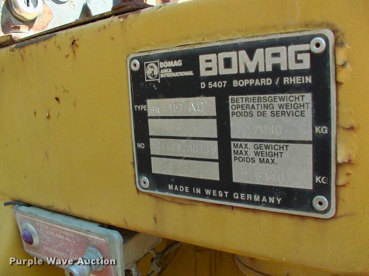 image for item L3110 Bomag 151AD double drum roller