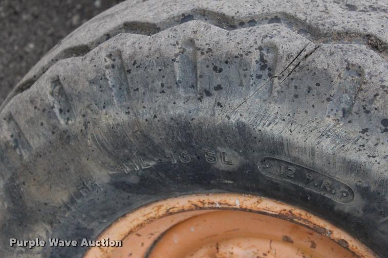 image for item L3113 2001 Case 580M backhoe