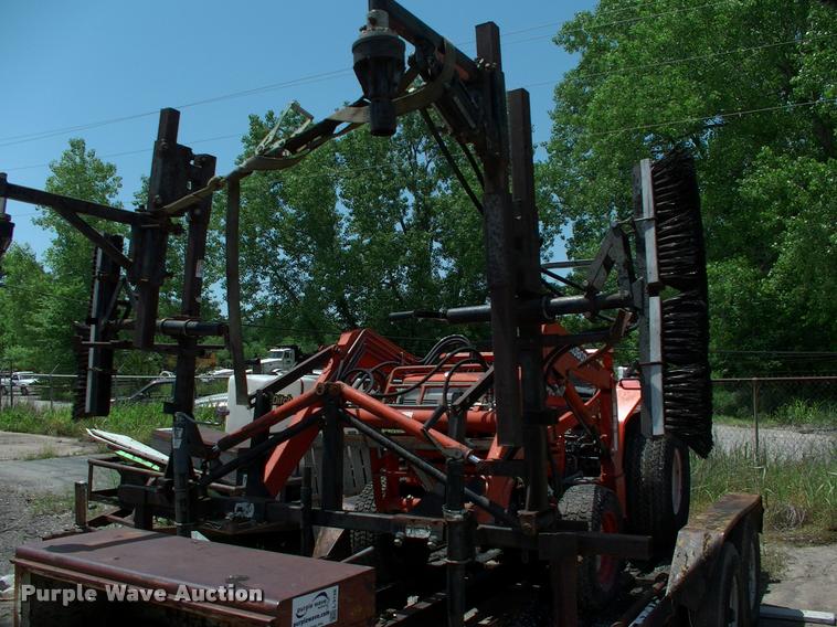 image for item L3128 Kubota L2350 MFWD tractor with petromat attachment