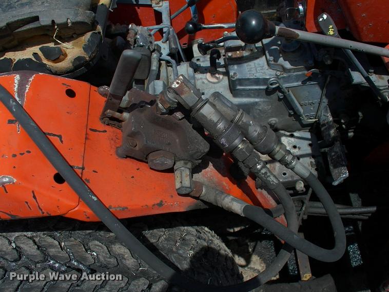 image for item L3128 Kubota L2350 MFWD tractor with petromat attachment