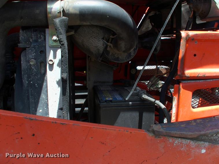 image for item L3128 Kubota L2350 MFWD tractor with petromat attachment