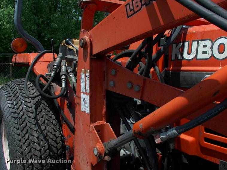 image for item L3128 Kubota L2350 MFWD tractor with petromat attachment