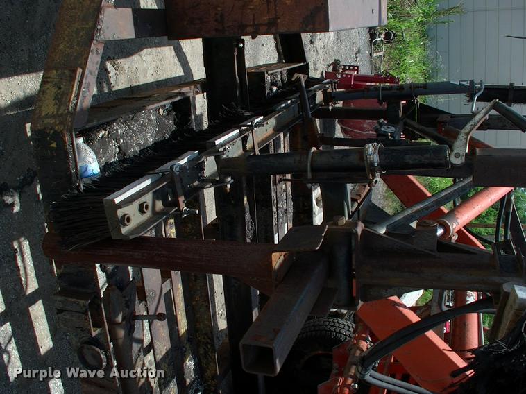 image for item L3128 Kubota L2350 MFWD tractor with petromat attachment