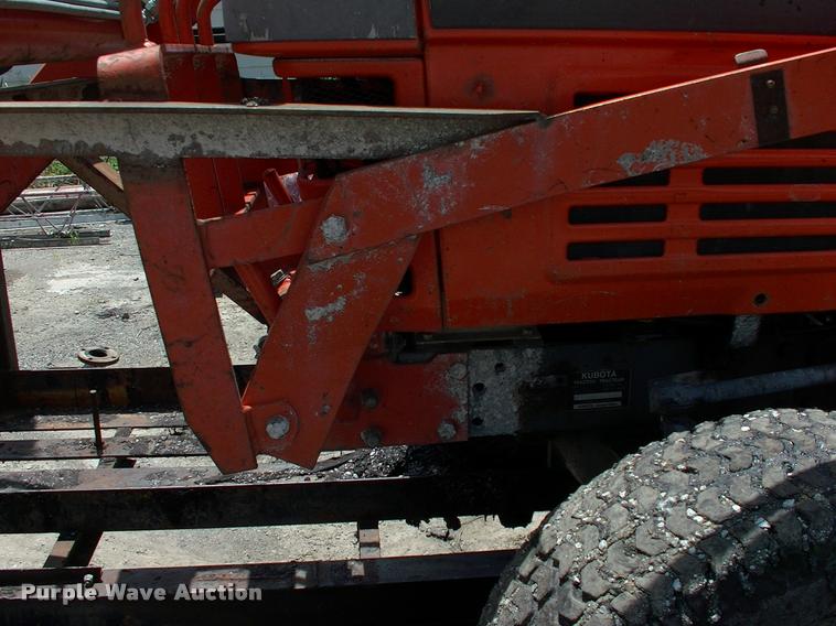 image for item L3128 Kubota L2350 MFWD tractor with petromat attachment