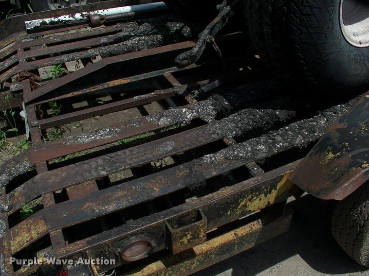 image for item L3128 Kubota L2350 MFWD tractor with petromat attachment