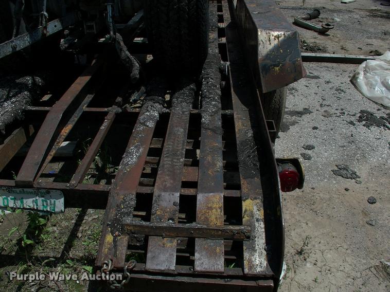 image for item L3128 Kubota L2350 MFWD tractor with petromat attachment