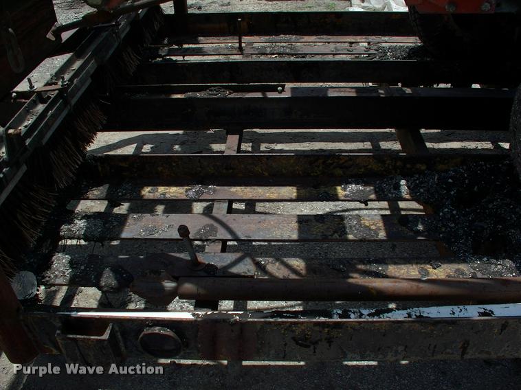 image for item L3128 Kubota L2350 MFWD tractor with petromat attachment