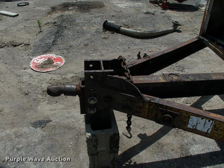 image for item L3128 Kubota L2350 MFWD tractor with petromat attachment