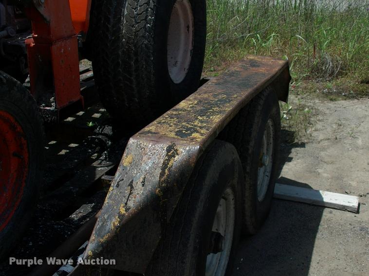 image for item L3128 Kubota L2350 MFWD tractor with petromat attachment