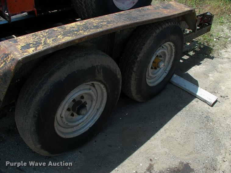 image for item L3128 Kubota L2350 MFWD tractor with petromat attachment