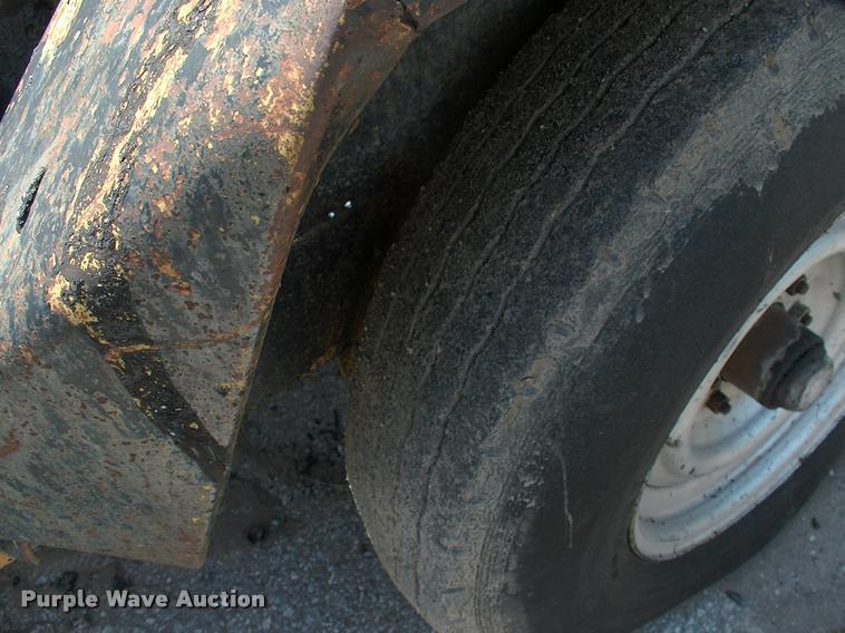 image for item L3128 Kubota L2350 MFWD tractor with petromat attachment