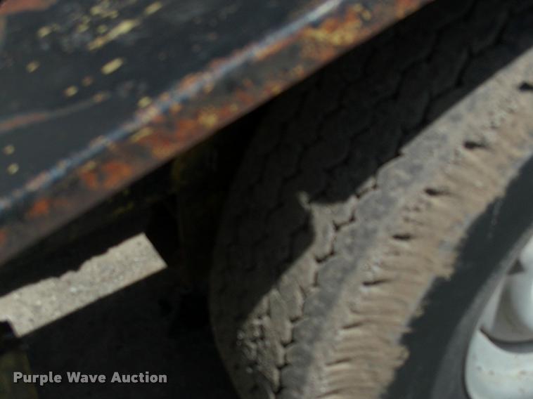 image for item L3128 Kubota L2350 MFWD tractor with petromat attachment