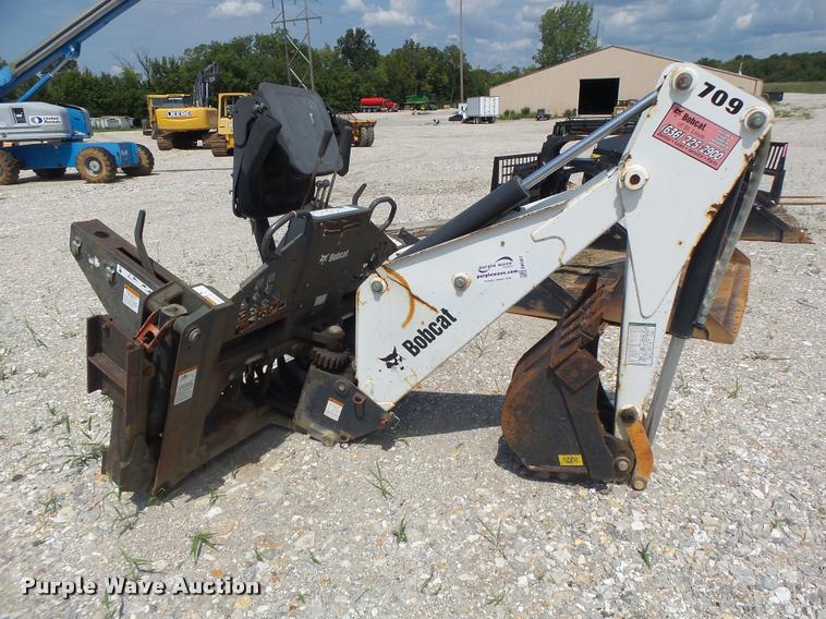 Bobcat 709FDS skid steer backhoe