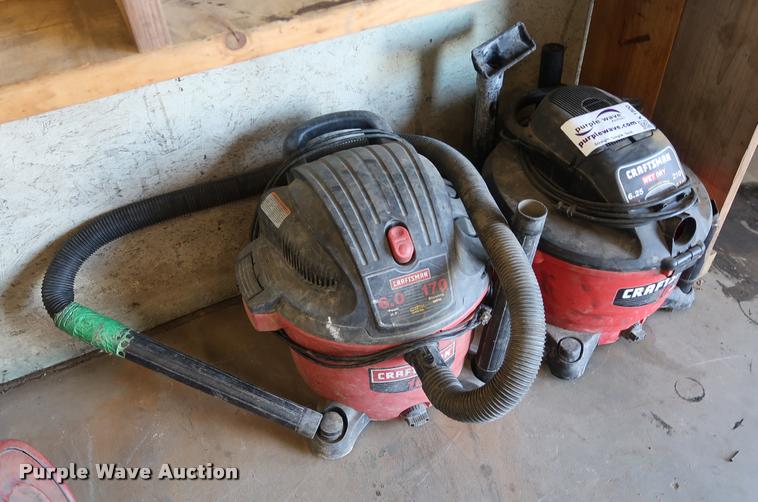 (2) wet/dry vacuums