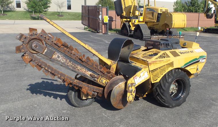 2008 Vermeer RT200 trencher